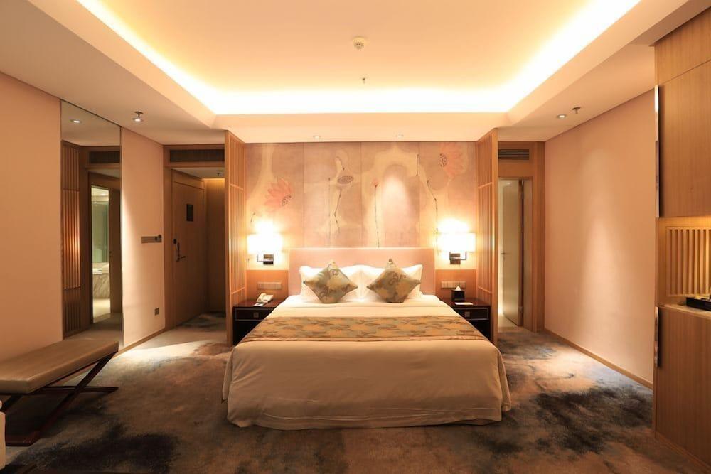 Yun Hotel Wuhan Luaran gambar