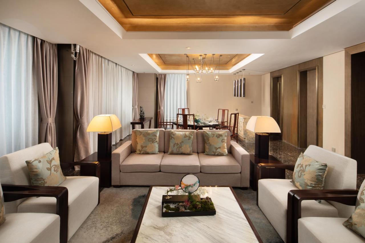 Yun Hotel Wuhan Luaran gambar