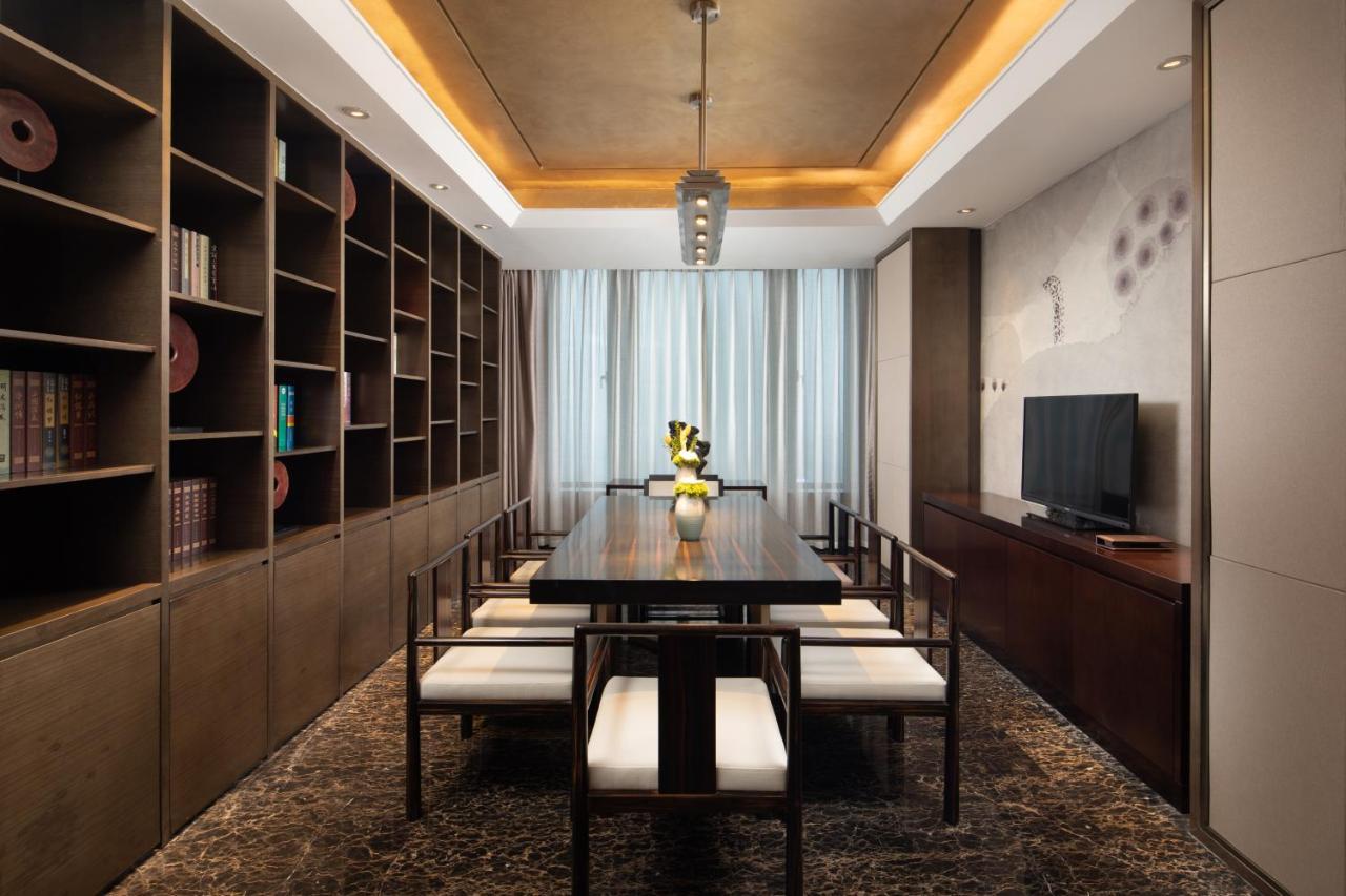 Yun Hotel Wuhan Luaran gambar