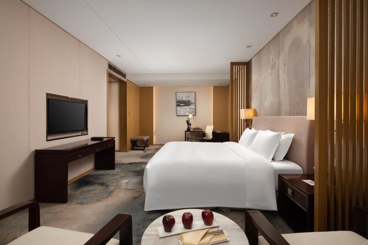 Yun Hotel Wuhan Luaran gambar