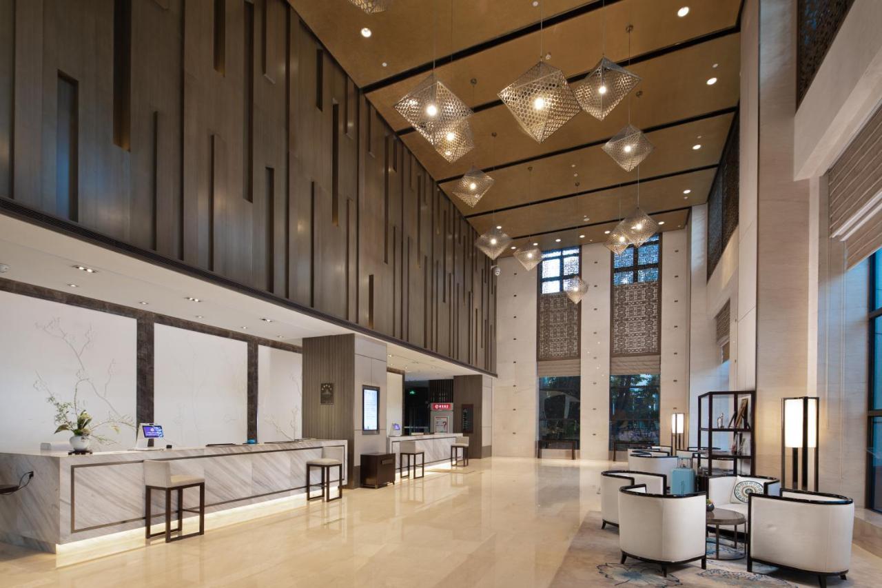 Yun Hotel Wuhan Luaran gambar